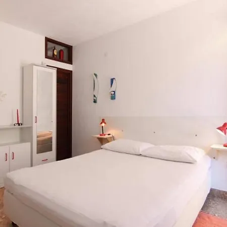 Apartment Mat Bol