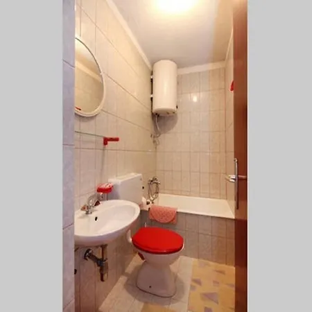 Matej Apartman Bol
